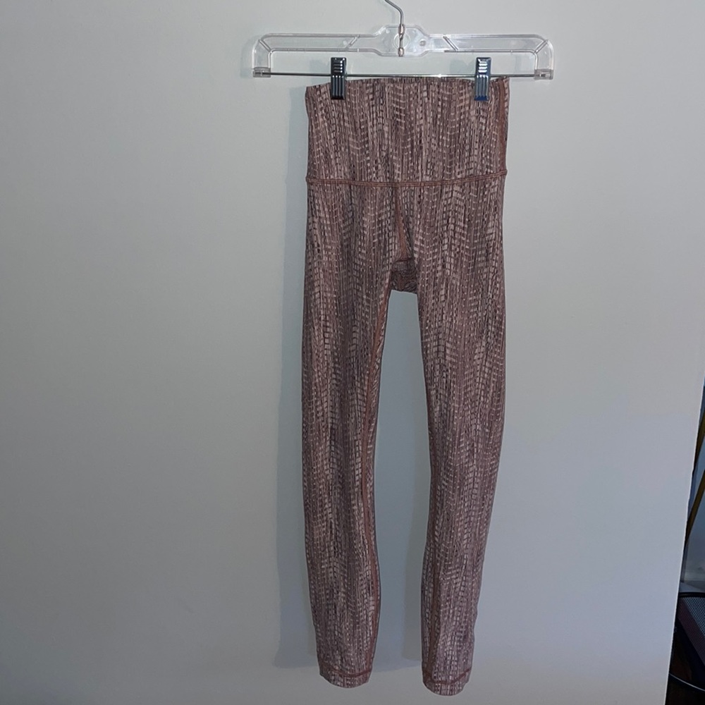 Lululemon leggings